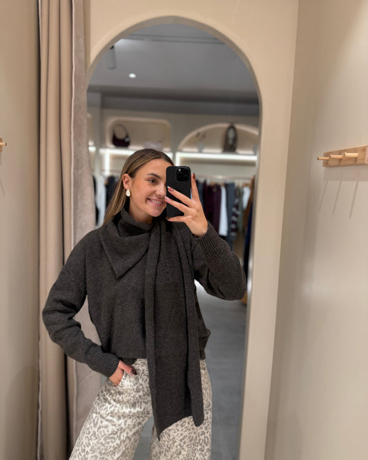 Pull écharpe