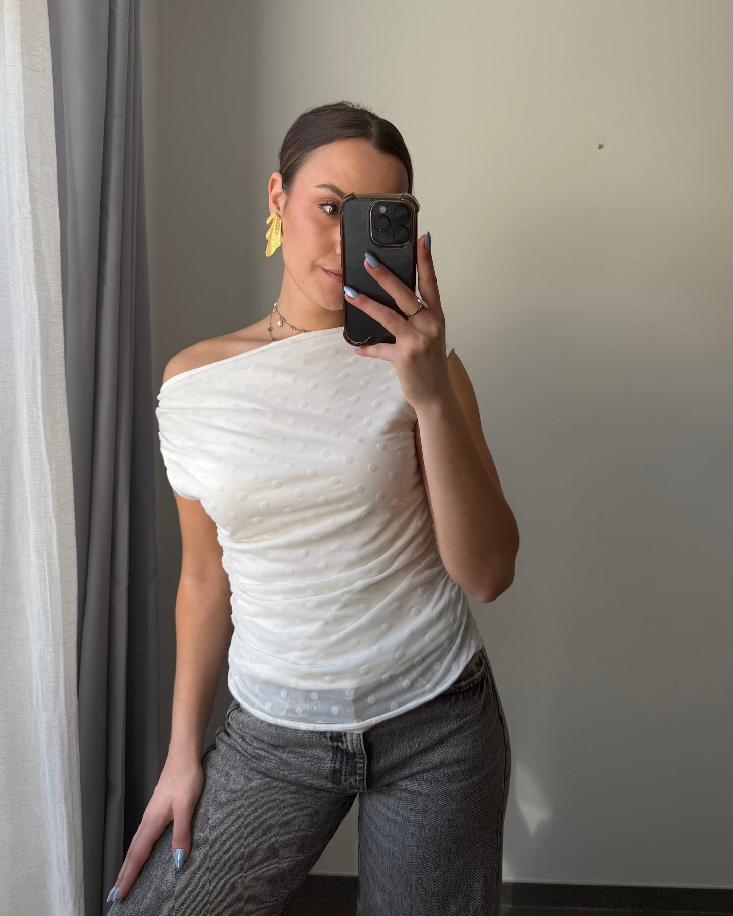 Top HÉLÈNE