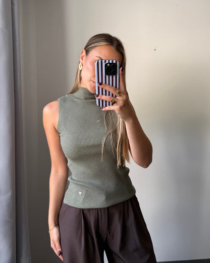 Top LIVIA