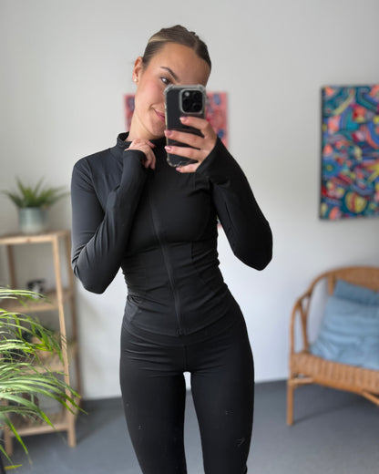 Tenue complète NONO – ensemble noir évasé femme chic et comfy