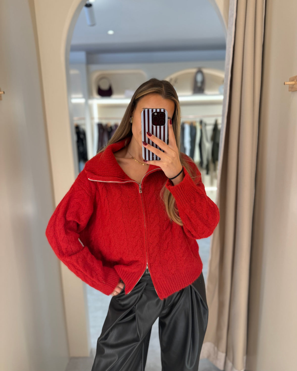 Pull CÉLINE