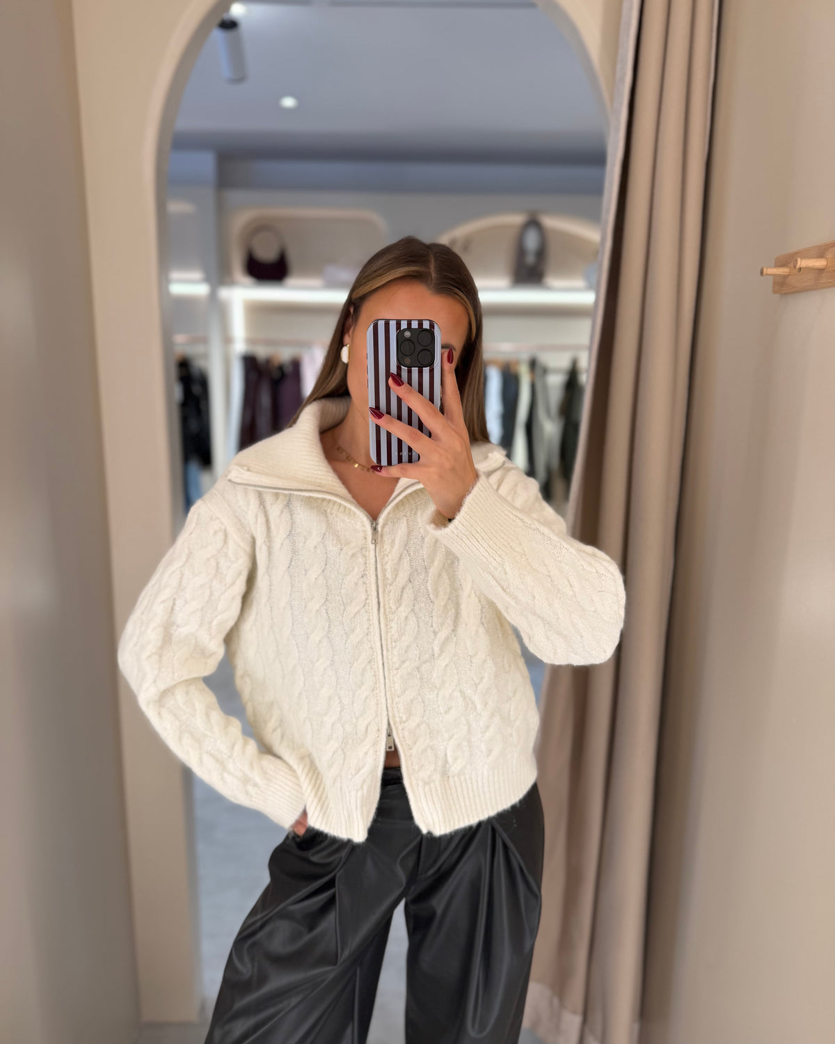 Pull CÉLINE