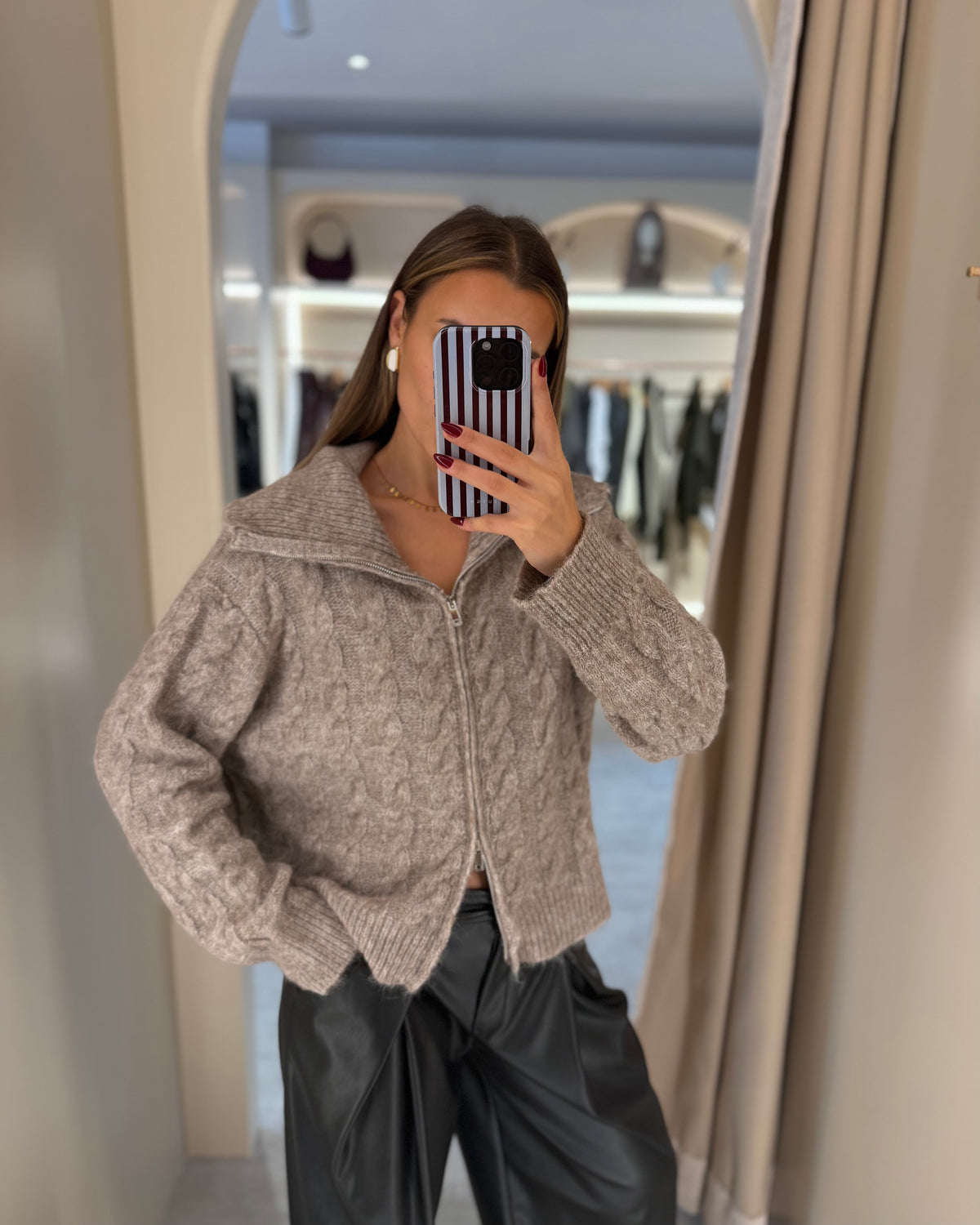 Pull CÉLINE
